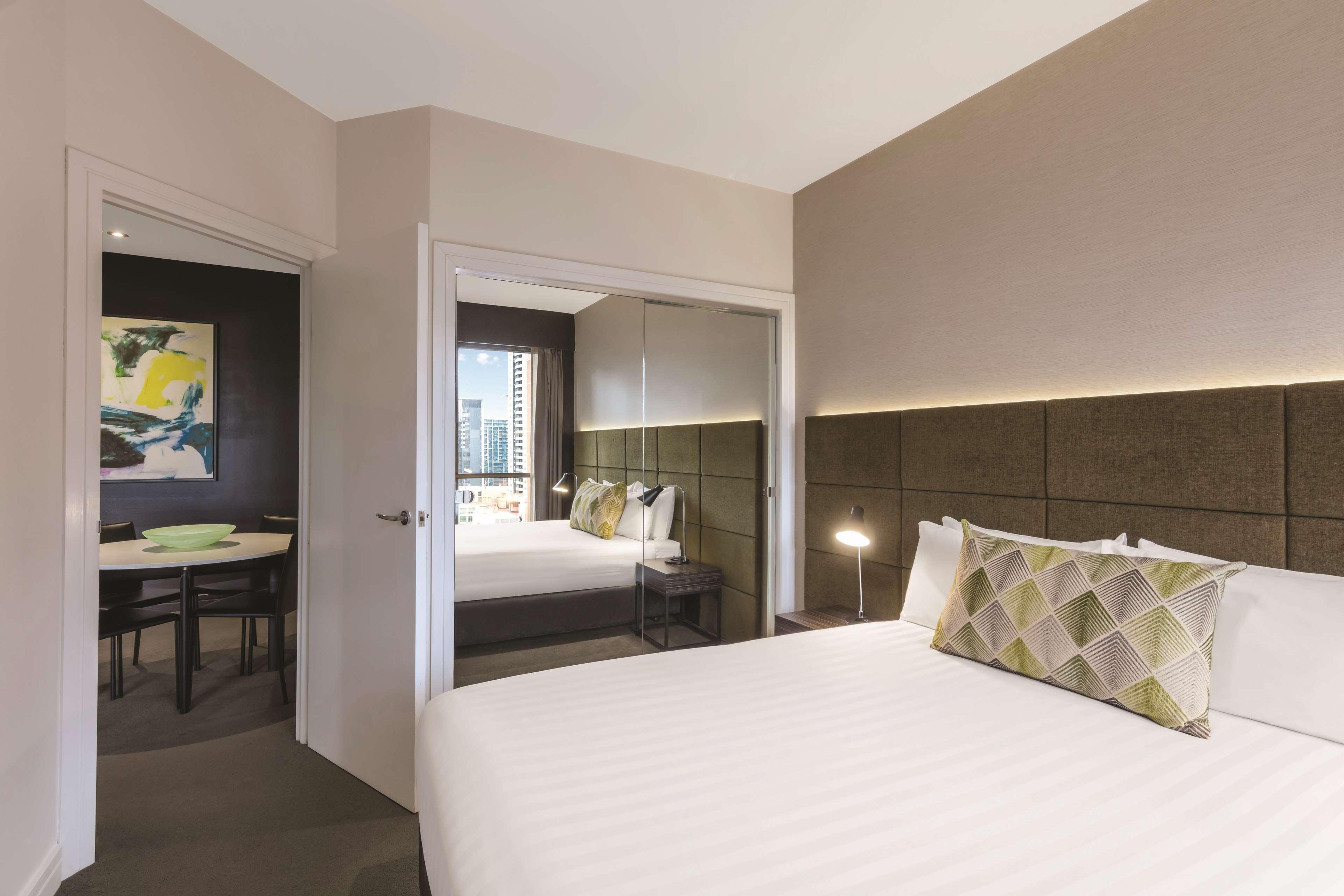 Adina Apartment Hotel Мельбурн Номер фото